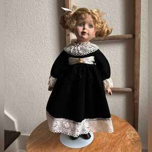 Brinns Vintage Porcelain Glass Doll 1994